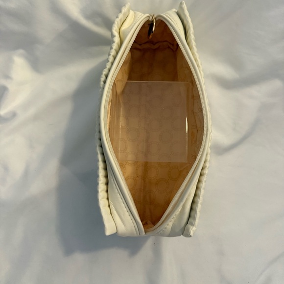 NWOT Bvlgari Faux Leather Fluted Cosmetic Bag - Picture 7 of 9